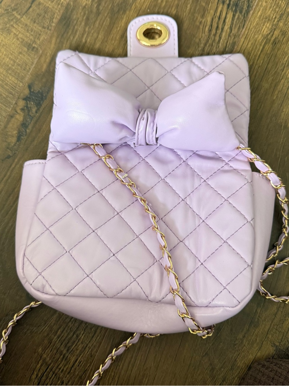 Girls Quilted Bow Chain Shoulder Bag in Light Lavender - Picture 3 of 3